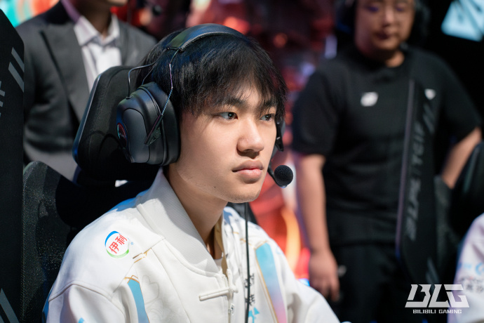 过于保守的 过于保守的