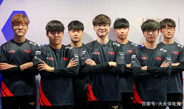 在赛季初被 在赛季初被