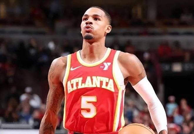 时展现斗志 时展现斗志